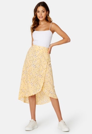 Happy Holly Ria high low skirt Light yellow / Patterned 52/54